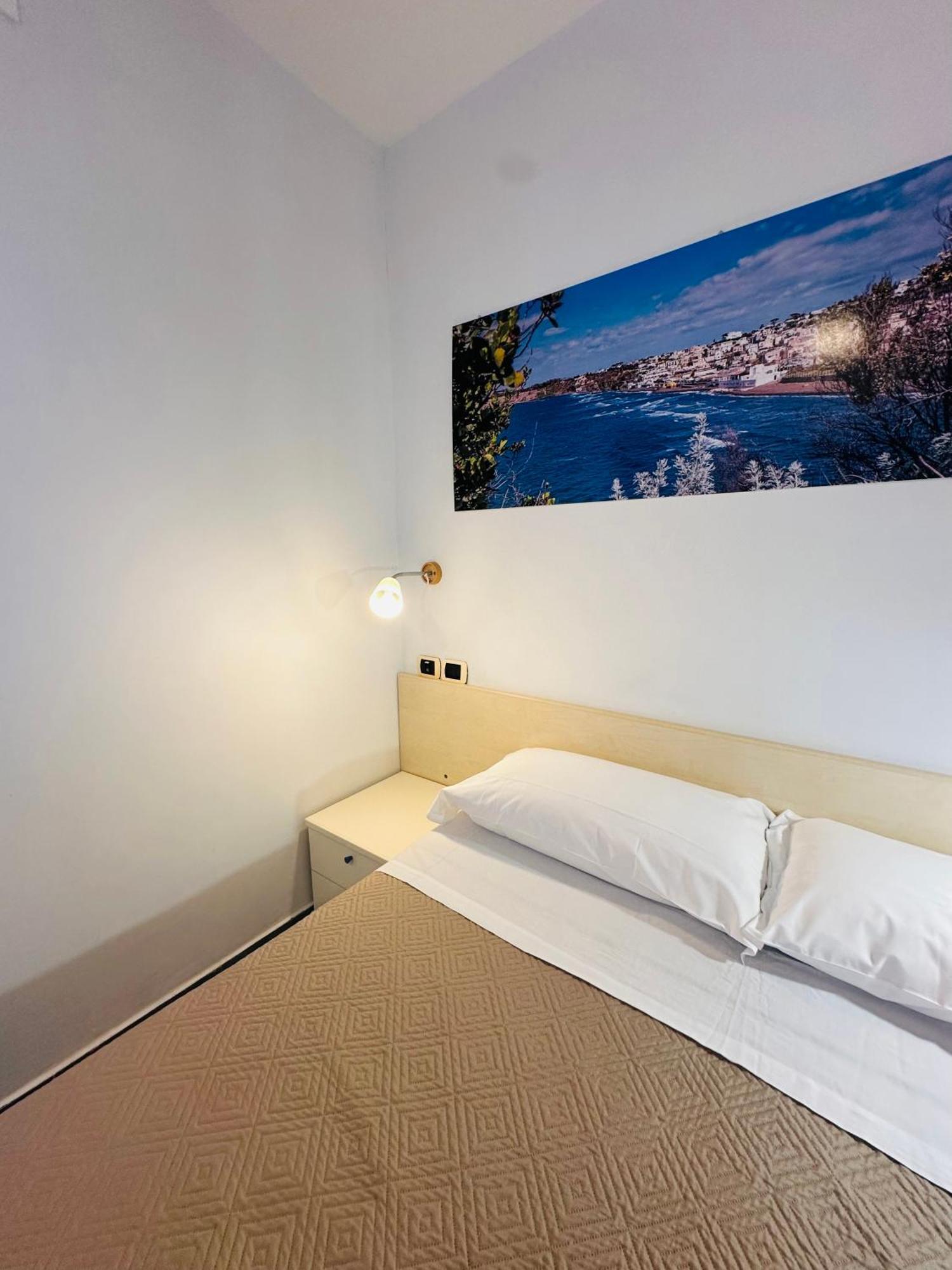 Lido Di Procida Guest House Bagian luar foto