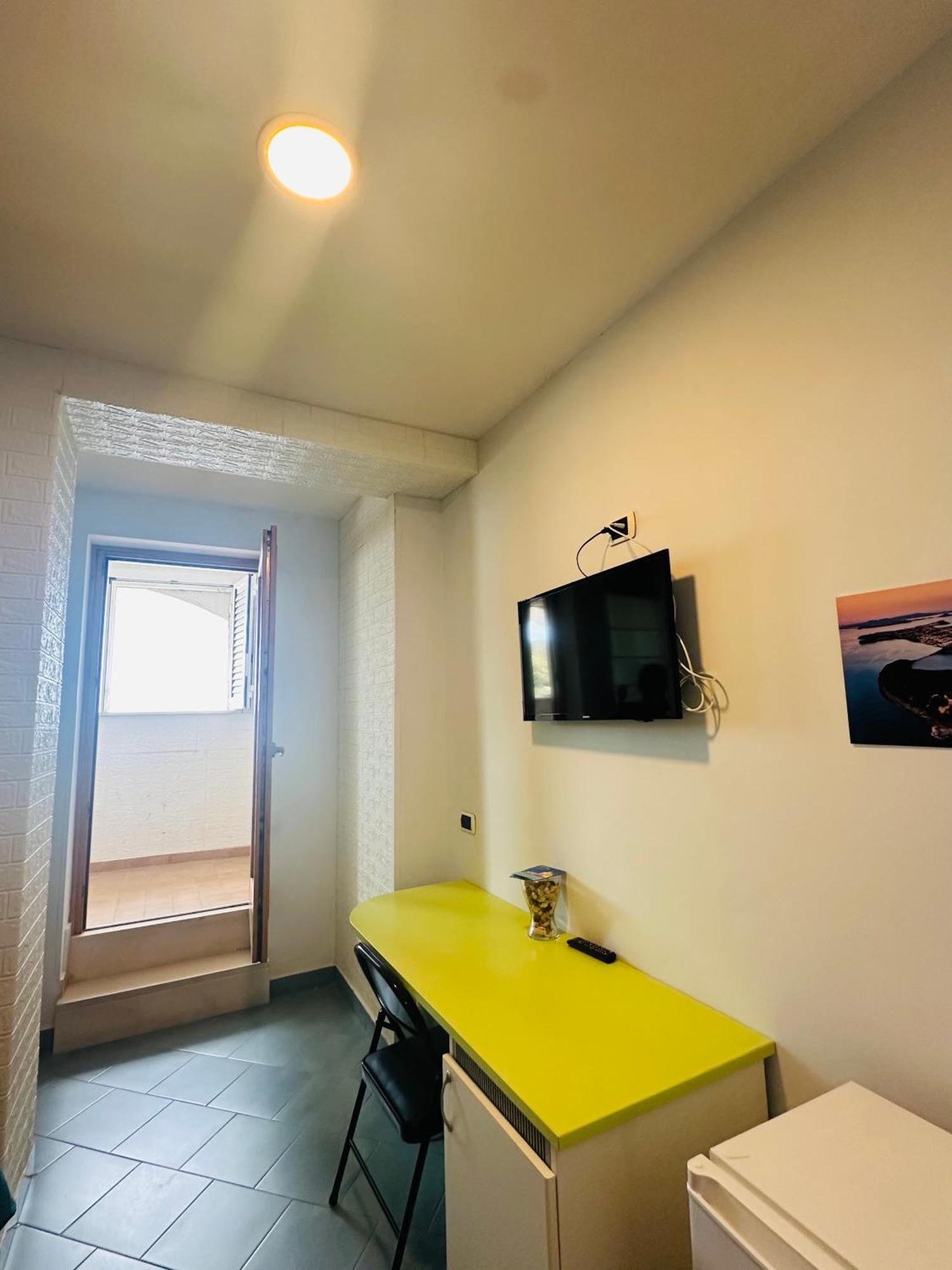 Lido Di Procida Guest House Bagian luar foto